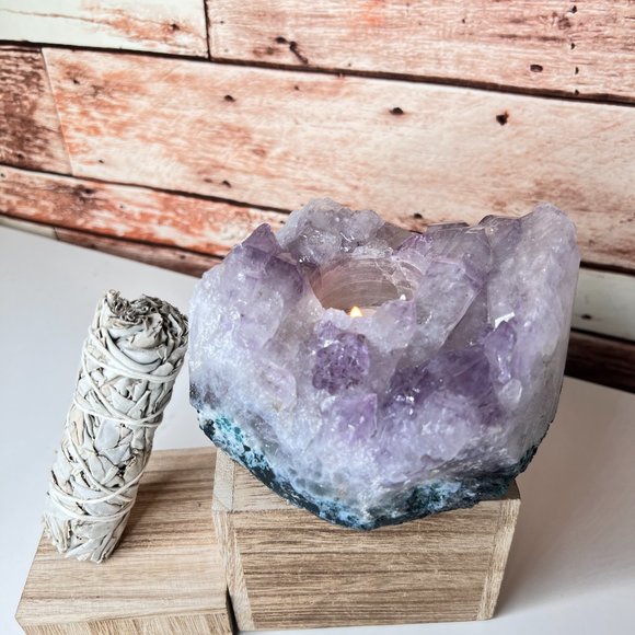 3 lb Amethyst and Sage Bundle | Healing Calming Candle Crystal Tea Light Holder - Picture 2 of 13